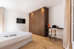 2 bedrooms, travel cot, Internet - Exceptional Apt 6 Guests 11th 12th Arr (Paris)