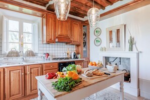 House | 4 bedrooms - Villa Aperitivo In Pieve di Compito (Capannori)