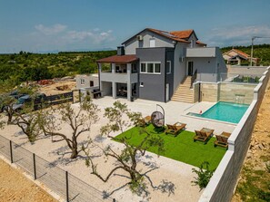 House | 4 bedrooms - Villa Pezer Zadarvillas (Benkovac)