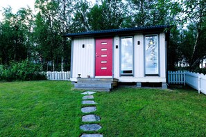 Front of property - Aurora Cabin (Kiruna)