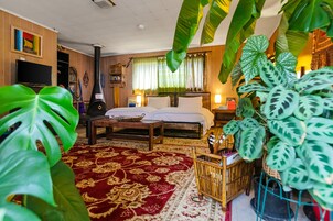 Apartamento clásico | Escritorio, tabla de planchar con plancha, wifi gratis