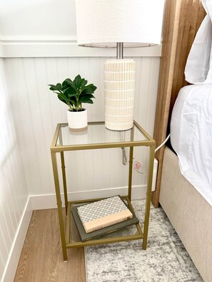 5 Schlafzimmer, Schreibtisch, Bügeleisen/Bügelbrett, kostenloses WLAN