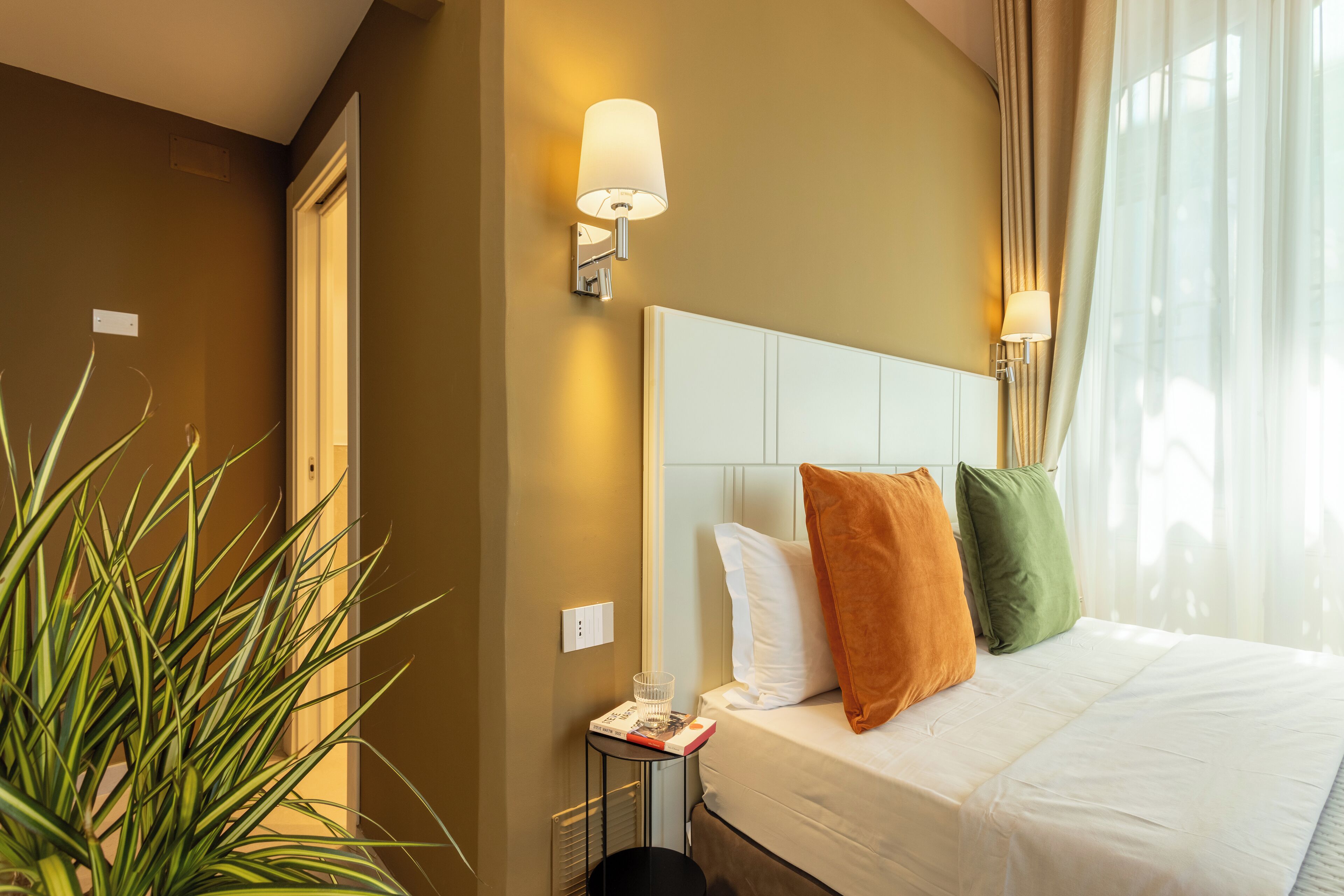 ห้องพาโนรามิกดับเบิล, เตียงควีนไซส์ 1 เตียง | เครื่องนอนป้องกันสารก่อภูมิแพ้, มินิบาร์ฟรี, โต๊ะทำงาน