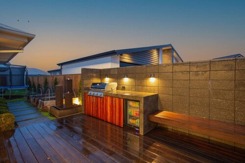 Warm Winter Stay - Sleeps 10 | Spa| Games Room