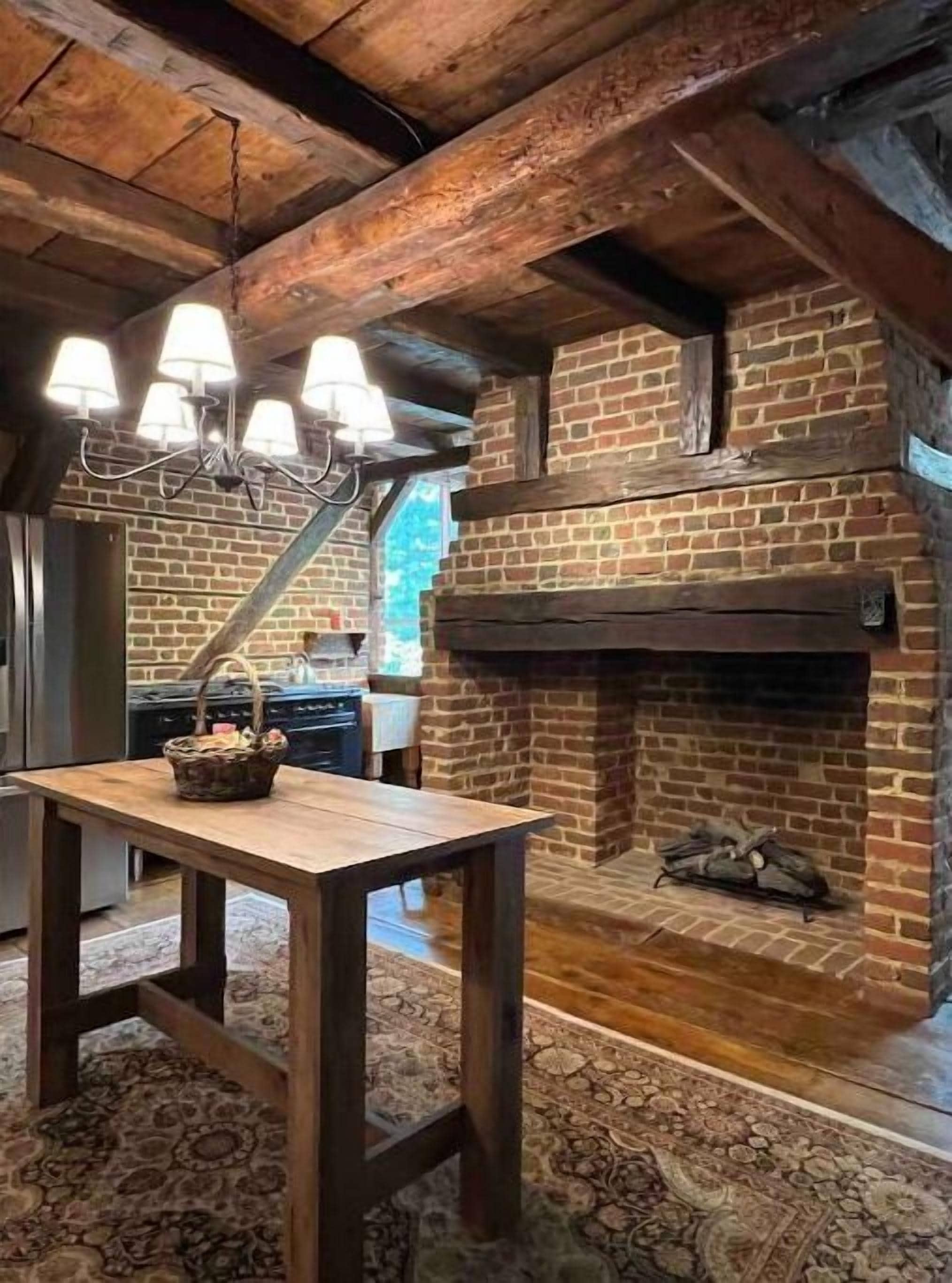 Forest Manor - Beautiful & Rustic