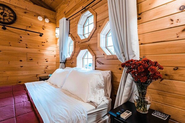 1 Schlafzimmer, Bügeleisen/Bügelbrett, Reisekinderbett, kostenloses WLAN