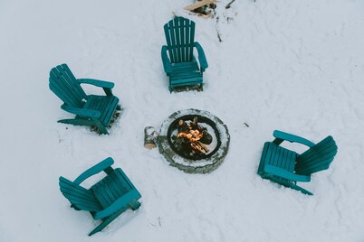Sunset Chalet  Lakefront Hot Tub Game Room