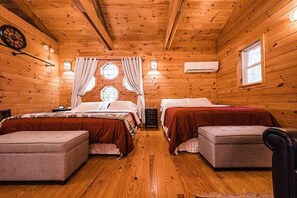 1 bedroom, iron/ironing board, travel cot, free WiFi