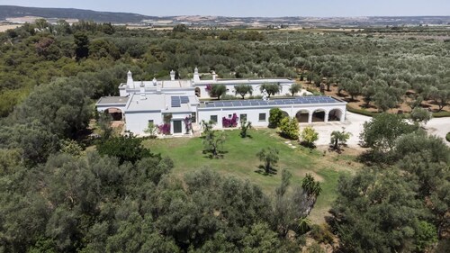 Elegance, wellness and nature - villa in Apulia 10 minutes from the sea