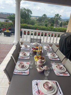 Restauration en plein air