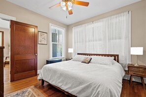3 Schlafzimmer, Bügeleisen/Bügelbrett, WLAN, Bettwäsche