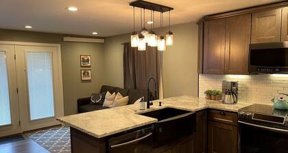Luxury Condo w/ Stunning Views