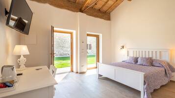 1 Schlafzimmer, Schreibtisch, Reisekinderbett, kostenloses WLAN