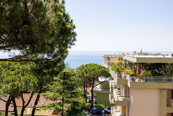 Exterior - Turquoise Condo Appt x6 Terrace & Sea View (Sanremo)