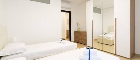 3 chambres, fer et planche Ă repasser, Wi-Fi, literie fournie