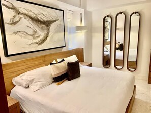3 Schlafzimmer, Schreibtisch, Bügeleisen/Bügelbrett, kostenloses WLAN