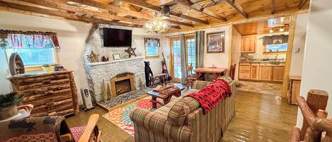 スマートテレビ、暖炉