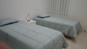 3 bedrooms, WiFi, bed sheets