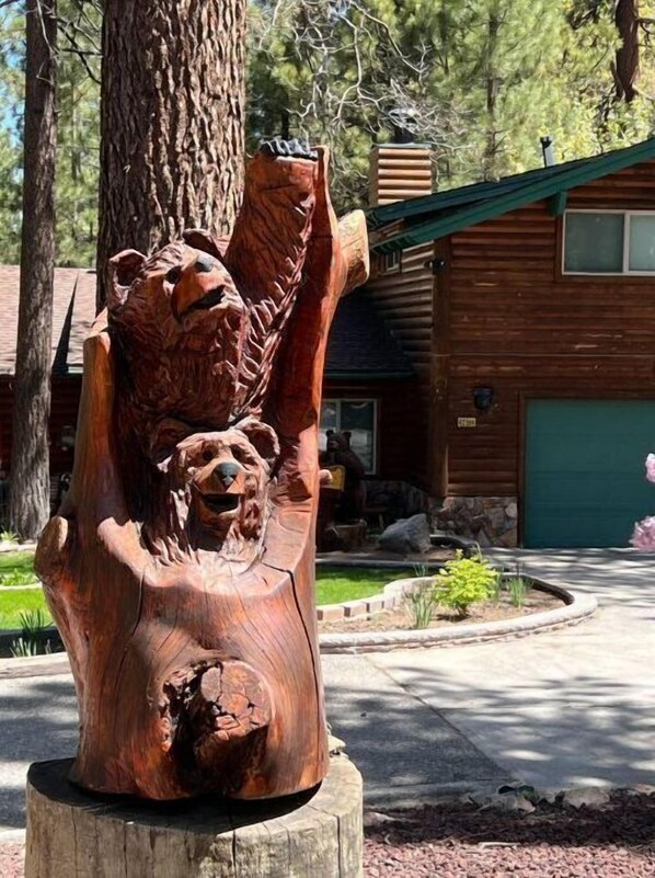 Exterior detail - Cabin two blocks to Snow Summit (Hermosa Beach)