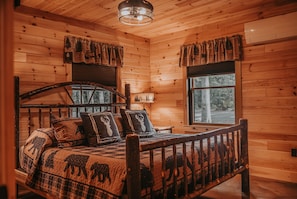 3 bedrooms, internet, bed sheets