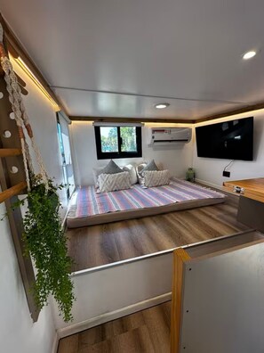 Basic Chalet | Desk, free WiFi, bed sheets - Lagom Tinys House (Mazatlán)