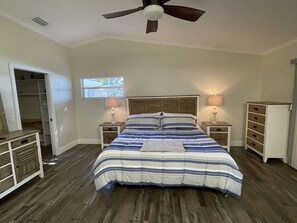 3 Schlafzimmer, kostenloses WLAN, Bettwäsche