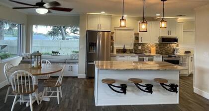 Lillian's Pt - Waterfront on Lake Henderson - Quiet - fishing - boating