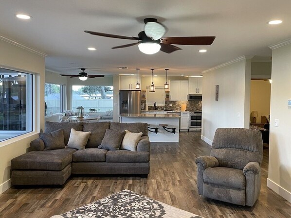 TV connectée, cheminée