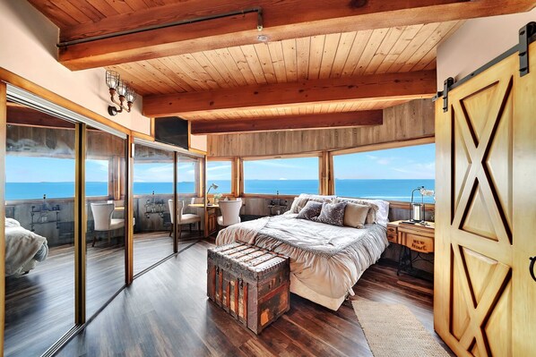 4 室のベッドルーム、アイロン / アイロン台、旅行用ベビーベッド、WiFi