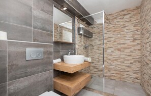 Badewanne, Haartrockner