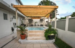 Outdoor spa tub - Dream house in San Juan. (San Juan)