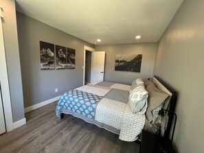 7 chambres, fer et planche à repasser, lit parapluie, Wi-Fi gratuit