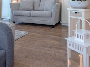 Uklassifisert bilde, 4 av 10, knapp