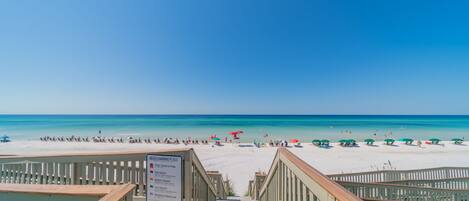 Aan het strand