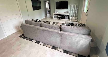 Kodiak Mountain View Guesthouse