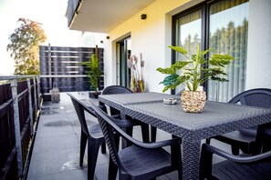 Outdoor dining - Smart Resorts - Haus Azur - Ferienwohnung 805, Max. 5 Personen - Smart Resorts Haus Azur (Winterberg)