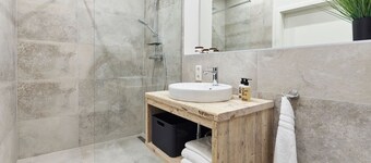 Smart Resorts - Haus Azur - Ferienwohnung 801 mit 2 Schlafzimmern und Terrasse, Max. 6 Personen -
