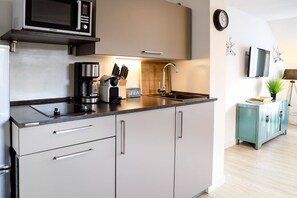 Imagen sin descripción, 4 de 21, botón