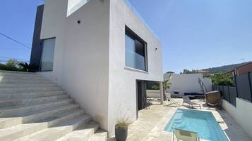 Piscina externa, piscina aquecida