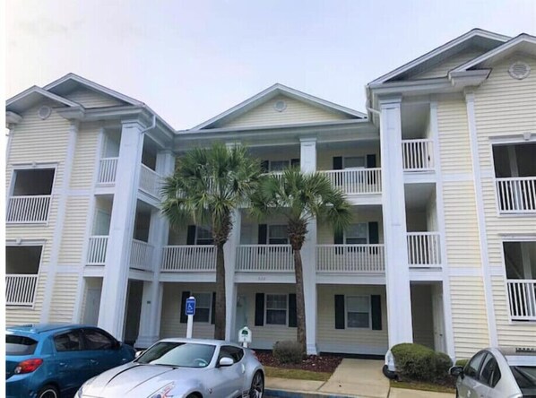Exterior - Beautiful and relaxing condo at River Oaks
(Myrtle Beach)