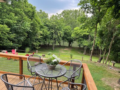 Shenandoah Riverfront Retreat! Fun for the whole family!