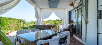 Mediterranean house with sea views 130m beach