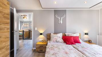 3 Schlafzimmer, Bügeleisen/Bügelbrett, kostenloses WLAN, Bettwäsche