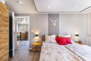 3 habitaciones, tabla de planchar con plancha y wifi gratis 