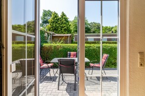 Interior - Apartment 'Sonnenschein' with Private Terrace and Private Garden (Norden)