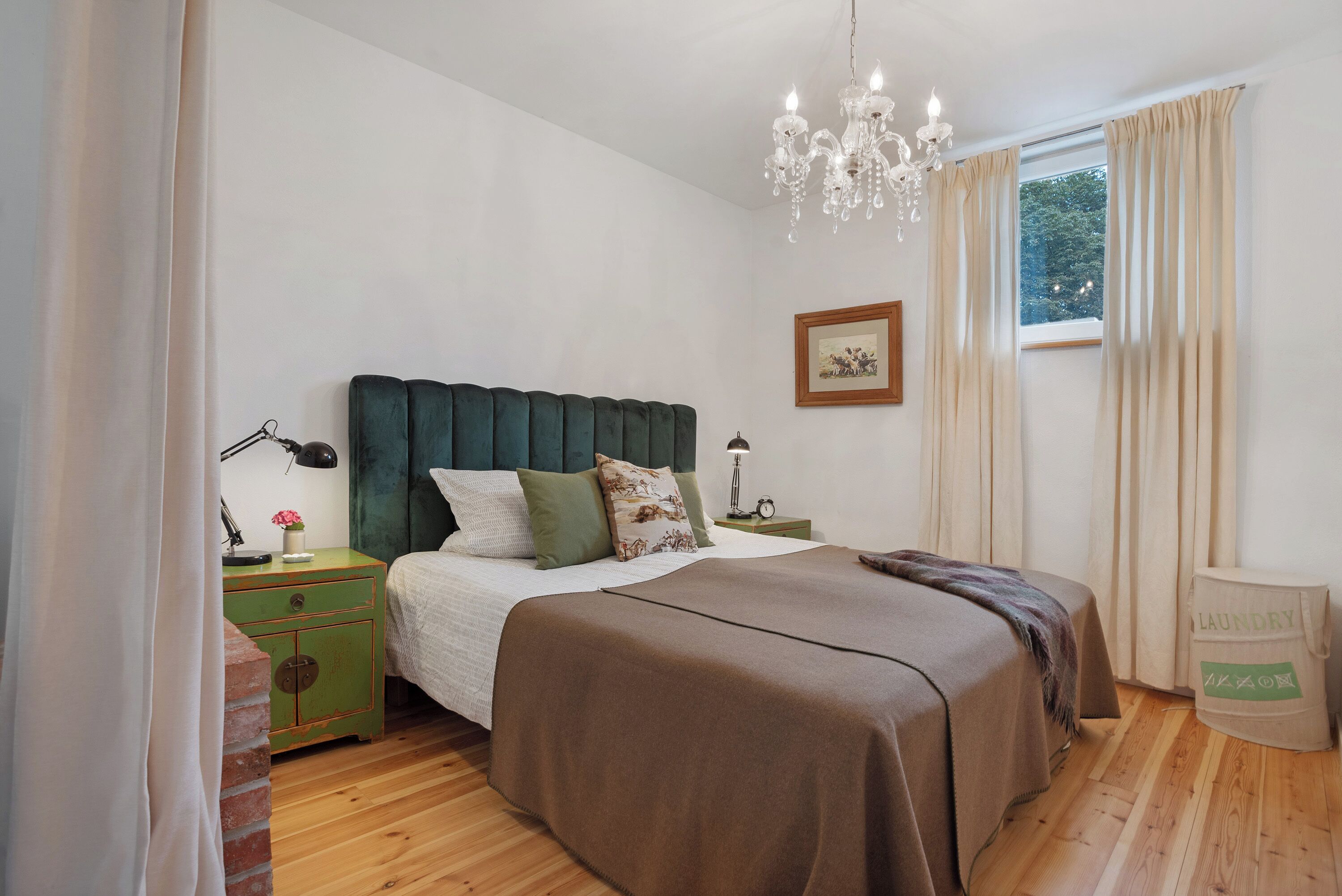 1 chambre, fer et planche à repasser, Wi-Fi gratuit, draps fournis