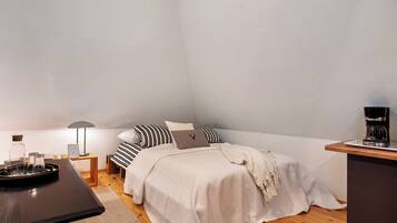 1 chambre, fer et planche Ă repasser, Wi-Fi gratuit, draps fournis