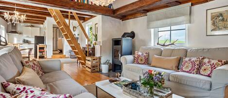 Télévision, cheminée