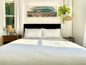 1 bedroom, free WiFi, bed sheets - The Dutch Getaway (Pensacola)