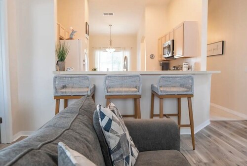 New! Themed rooms, Heated pool with private fenced yard, Pet friendly!